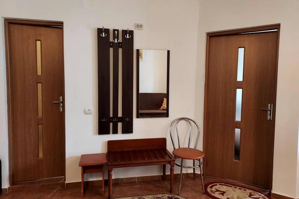 Floreşti Spacious Flat, With Free Parking & Air Conditioning מראה חיצוני תמונה