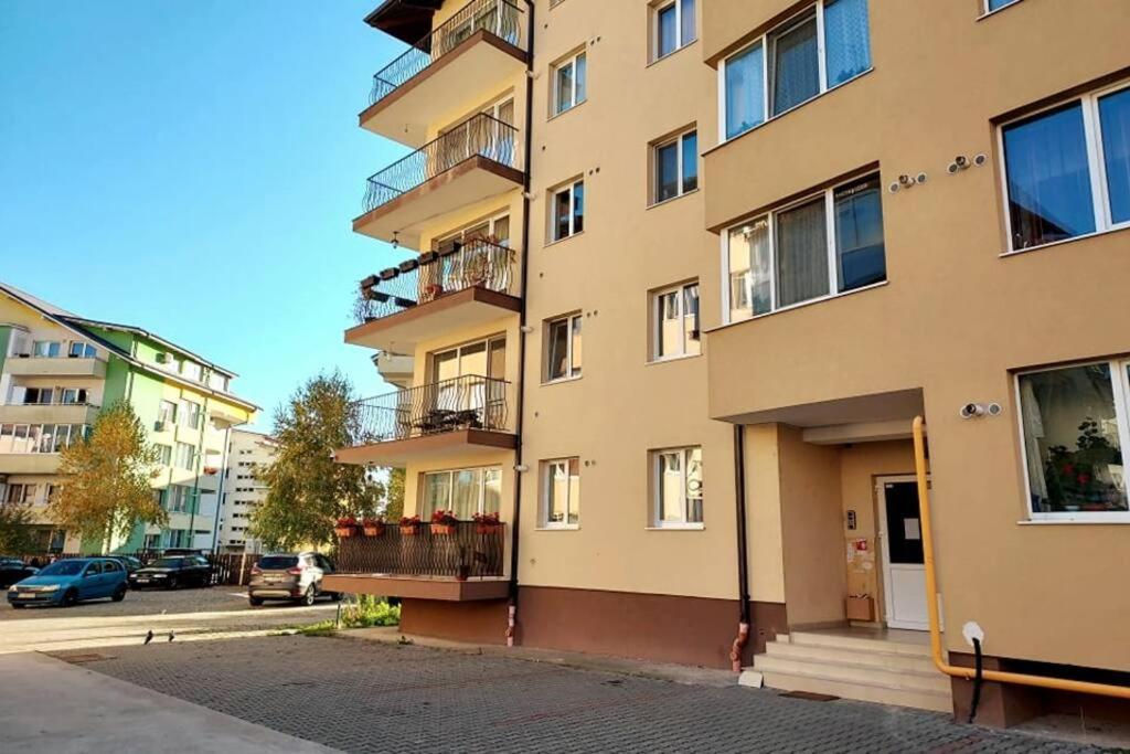 Floreşti Spacious Flat, With Free Parking & Air Conditioning מראה חיצוני תמונה