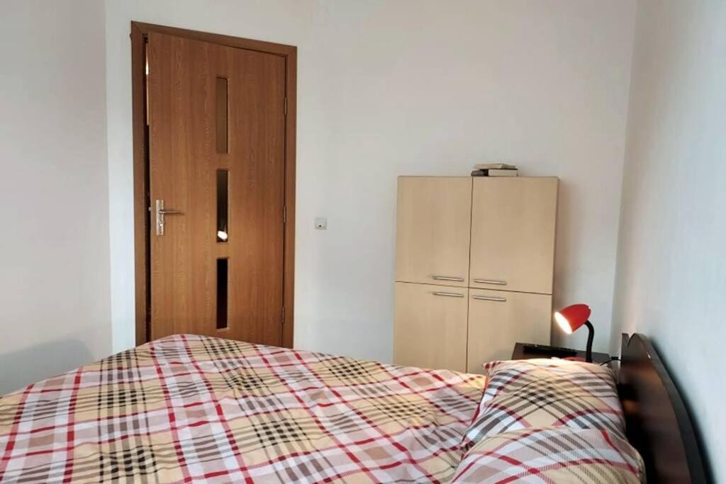 Floreşti Spacious Flat, With Free Parking & Air Conditioning מראה חיצוני תמונה